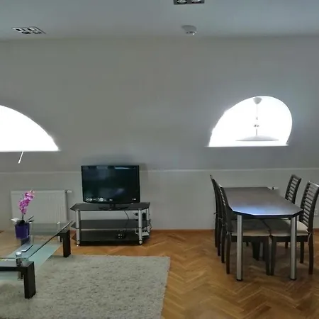 Old Town Apartment, Uus 28 Apartamento