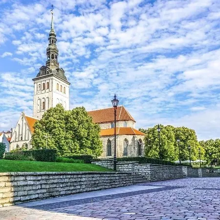 Old Town Apartment, Uus 28 Apartamento Tallin