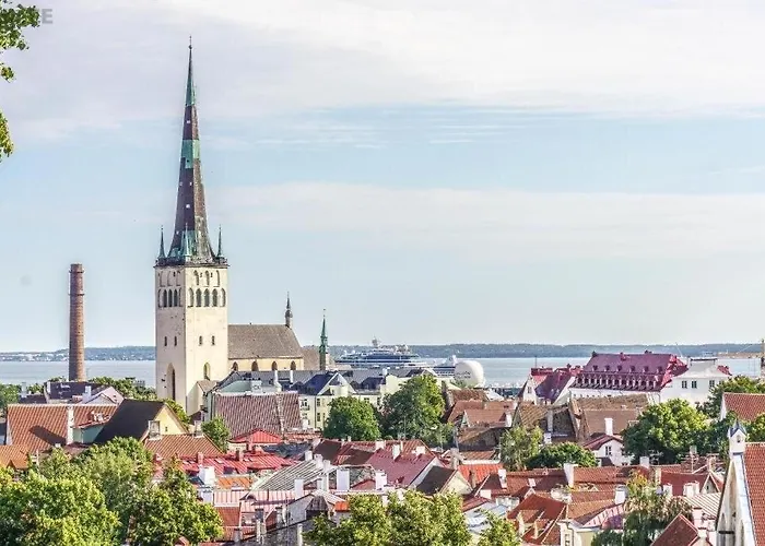 Old Town Apartment, Uus 28