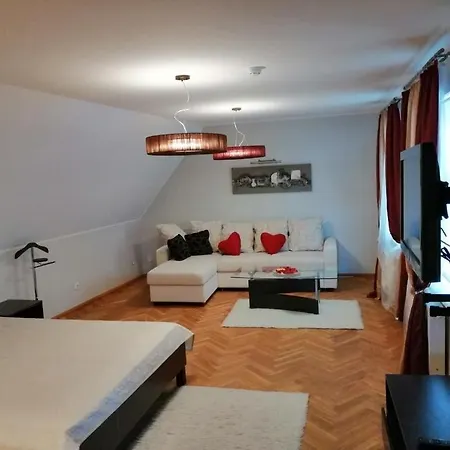 Old Town Apartment, Uus 28 Апартаменты